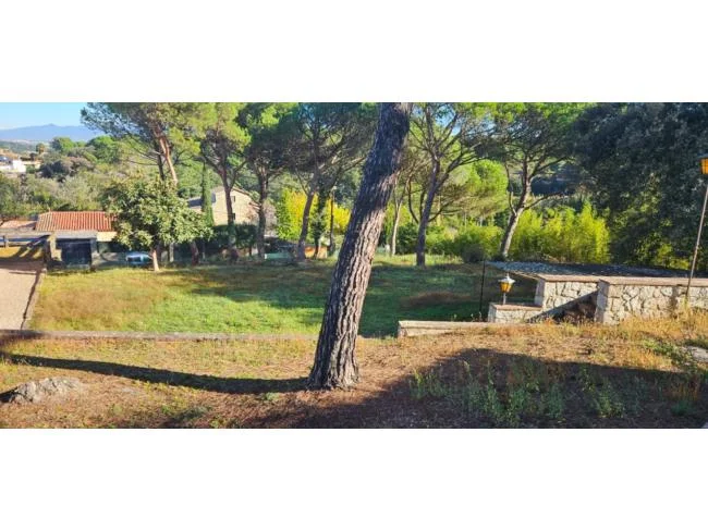 Terreno edificable de 1.071 m² en Vilanova