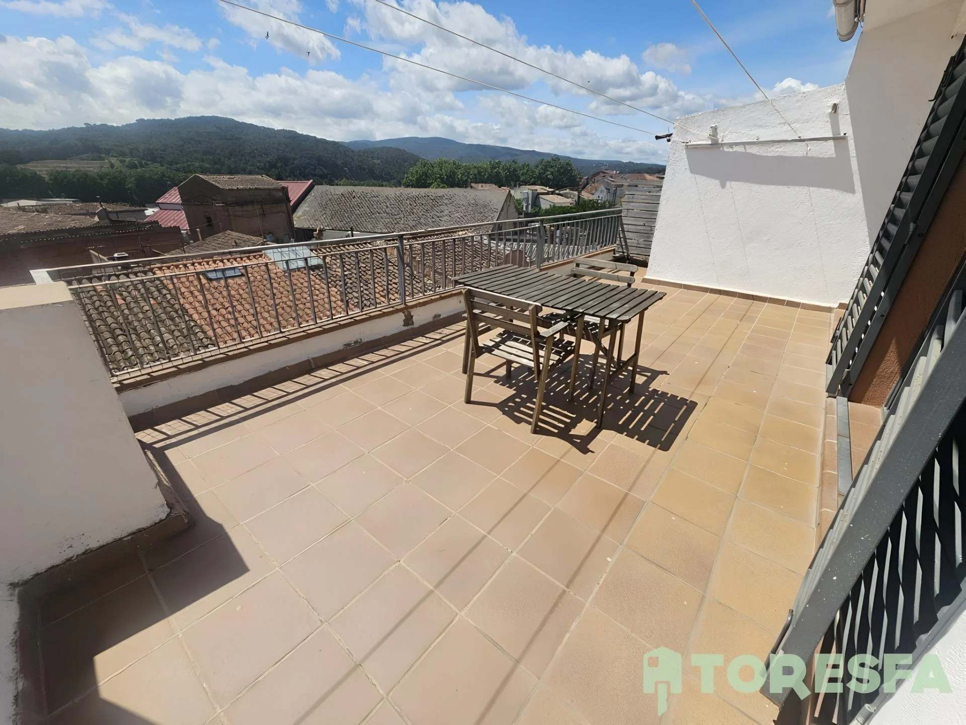 Top-floor duplex with panoramic views