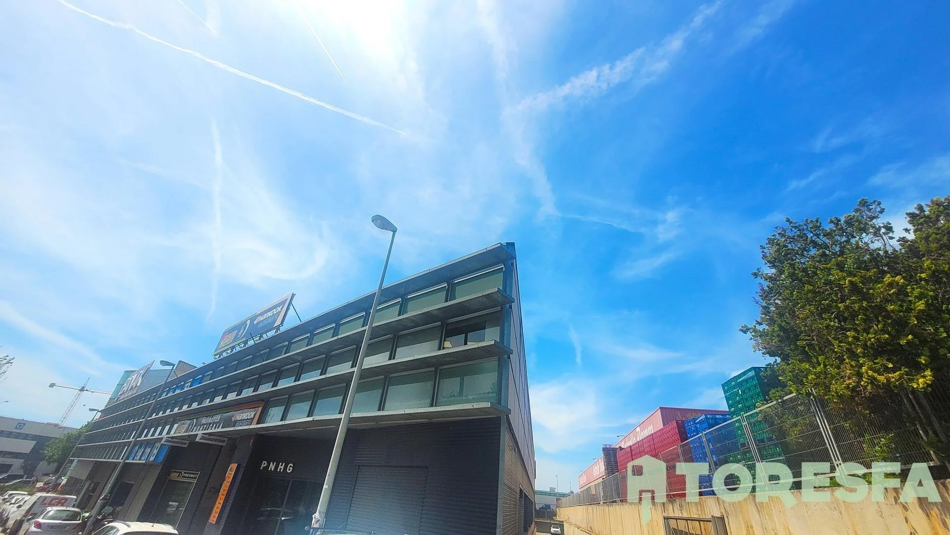 Corporate premises in Montigalà, 785 m²