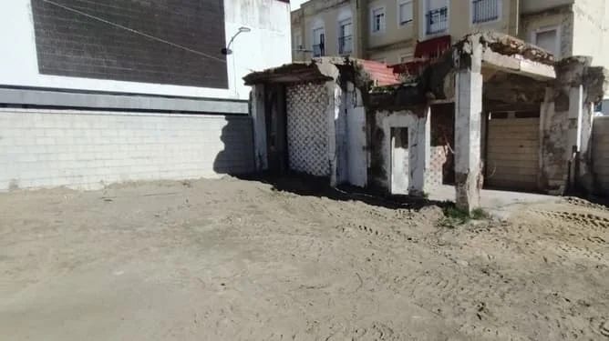 Solar urbano en Algeciras, 3.214 m² edificables