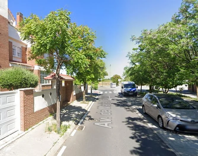 Adosado en subasta en Leganés, 4 dormitorios