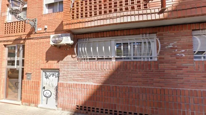 Garaje en sótano en Ayora, 18 m²