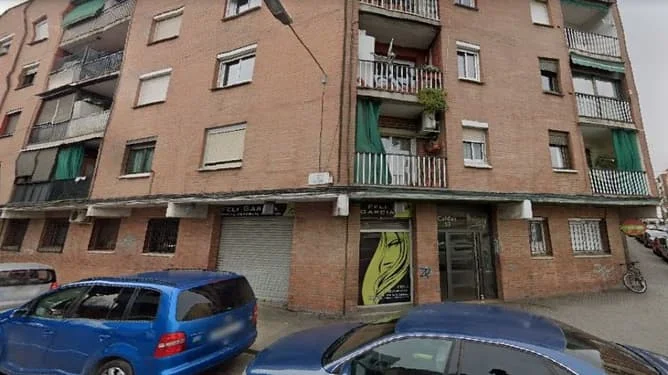 Piso ocupado de un dormitorio en Llagosta