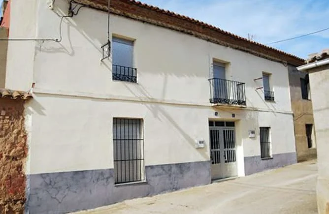 Flat listing in Villalobos, 164 m²