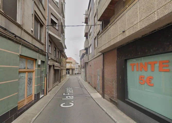 Participación de local comercial en La Bañeza