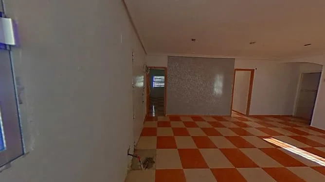 Spacious Miajadas house, 304 m²