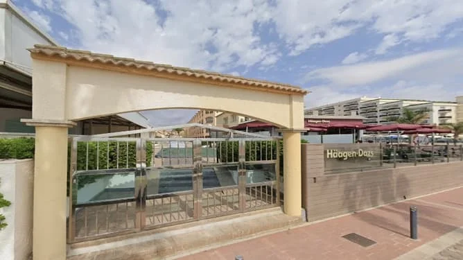 Co-owned ground-floor flat near beach