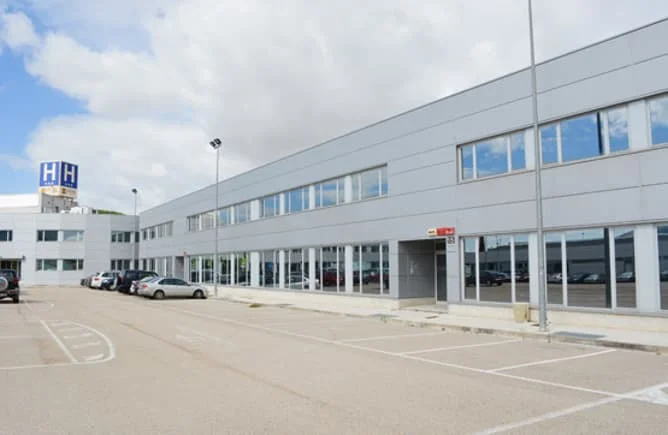 Oficina de 706 m² en Noáin