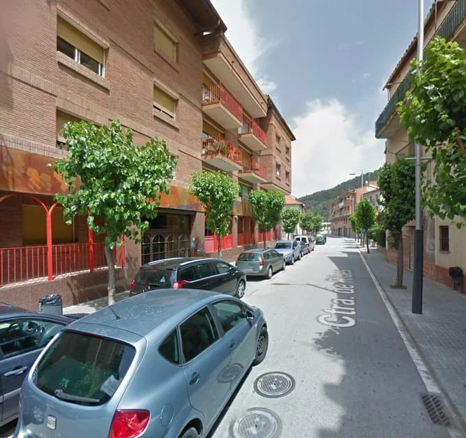 Motorcycle garage in Figaró-Montmany