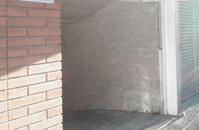 Plaza de garaje en sótano en Torelló