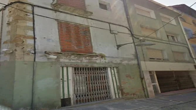 Office building near Olot centre