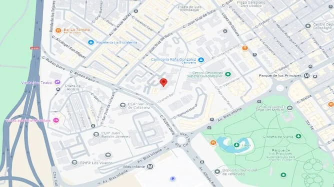 Investment property in Sevilla, 159 m²