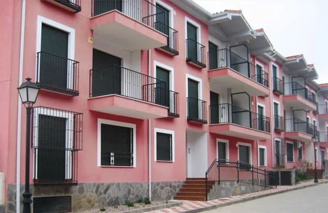 Garaje céntrico en Navalcán, 10 m²