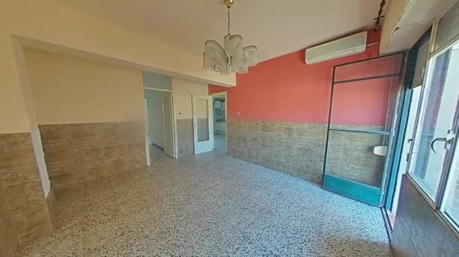 Piso de tres habitaciones cerca del centro de Abarán