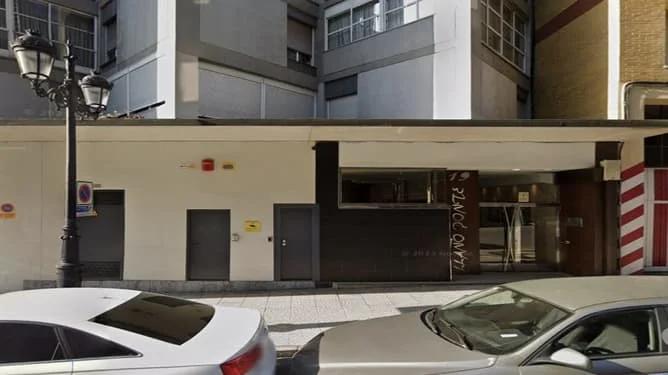 Piso céntrico alquilado en Oviedo, cuatro habitaciones