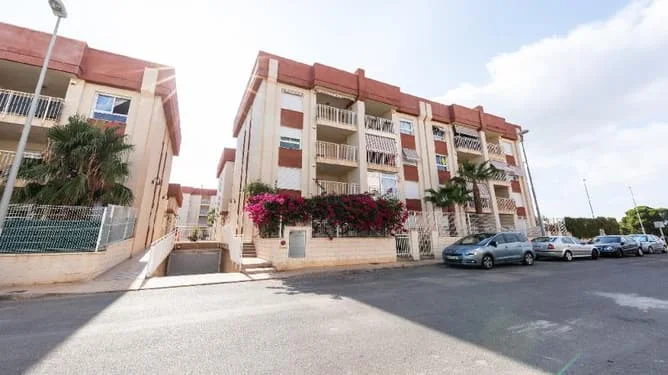35 m² garage in Cabo Roig