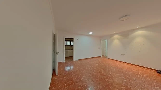 Piso de cuatro habitaciones en Sabadell, 109 m²