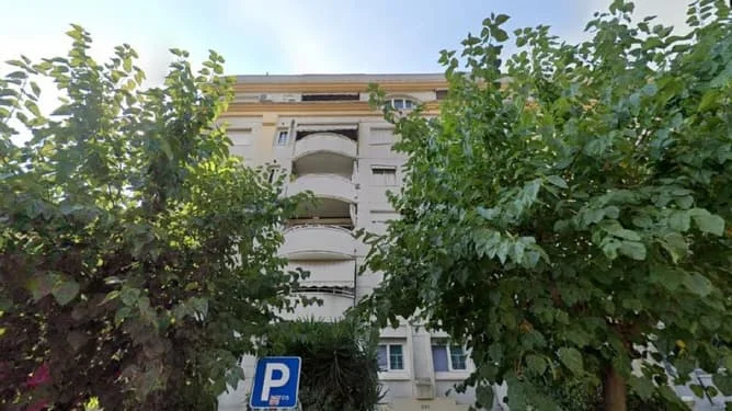 Piso céntrico de cuatro habitaciones, 105 m²
