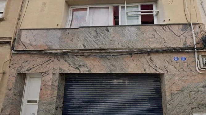 Chalet adosado ocupado en el centro