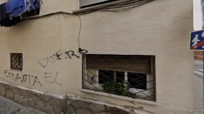 Rented Mataró flat with three bedrooms