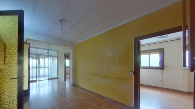 Piso ocupado en Badalona, 3 habitaciones