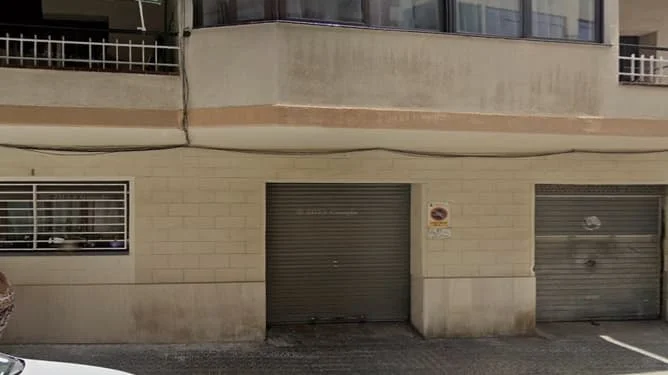 Piso alquilado en Vilanova con tres dormitorios