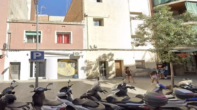 Rented two-bedroom flat in Hospitalet