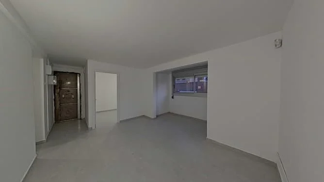 Piso ocupado en Terrassa, 828 m², cuatro habitaciones