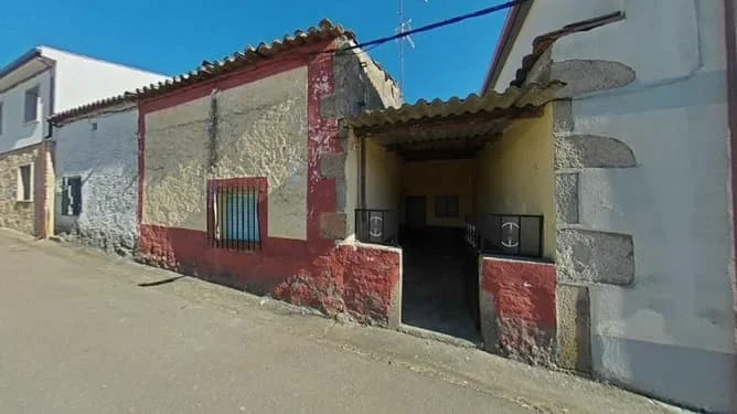 Inmueble de 100 m² en Villar de Ciervo