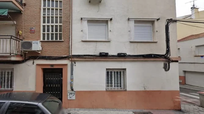 Tenanted Madrid flat, two-bedroom investment