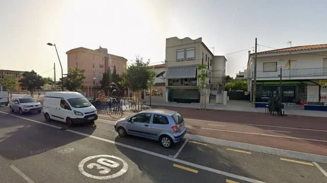 Three-bedroom flat in Mont-roig del Camp