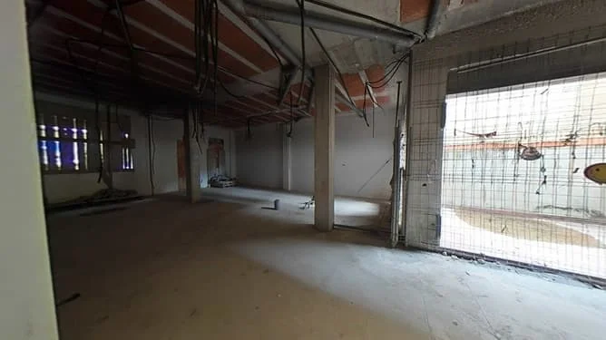 Adosado compacto cerca del centro de Deltebre