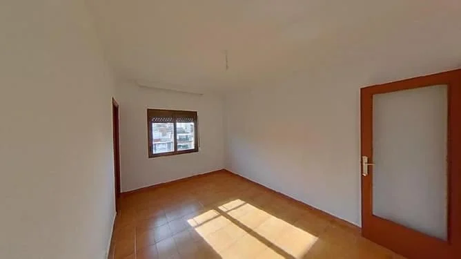 Piso alquilado en Esplugues, 3 habitaciones, 50 m²