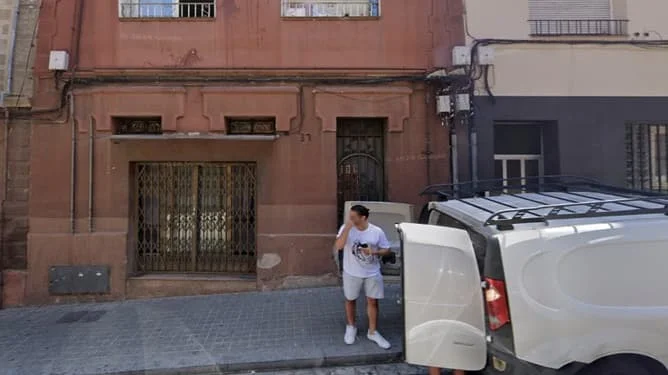Piso alquilado de tres habitaciones en Hospitalet