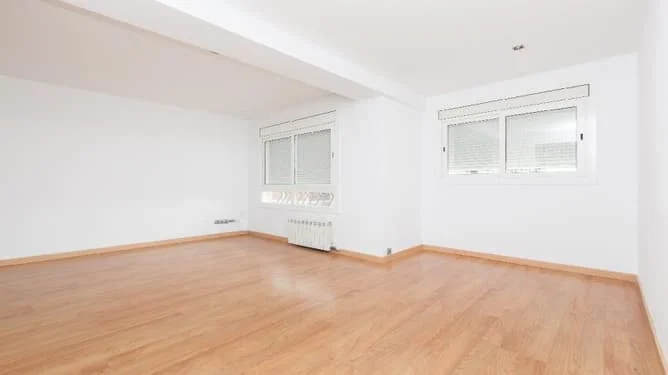 Rented Sabadell flat with two bedrooms