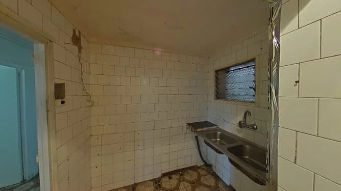 Occupied Badalona flat with three bedrooms