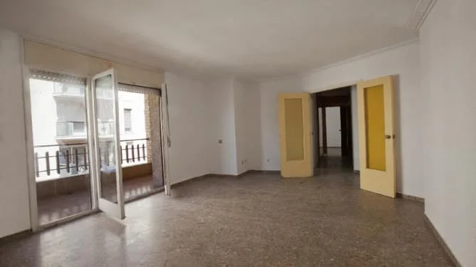 Piso alquilado en Vila-seca, cuatro habitaciones
