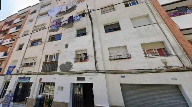 Auction flat near Mataró centre
