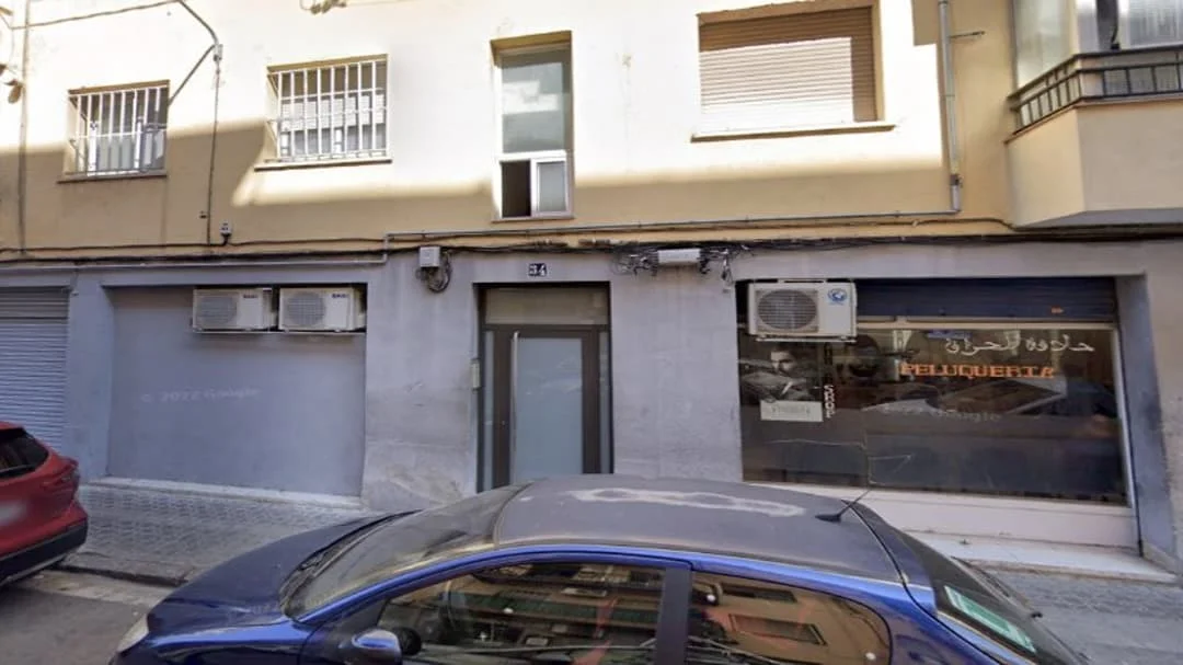 Tenanted three-bedroom flat in Mataró