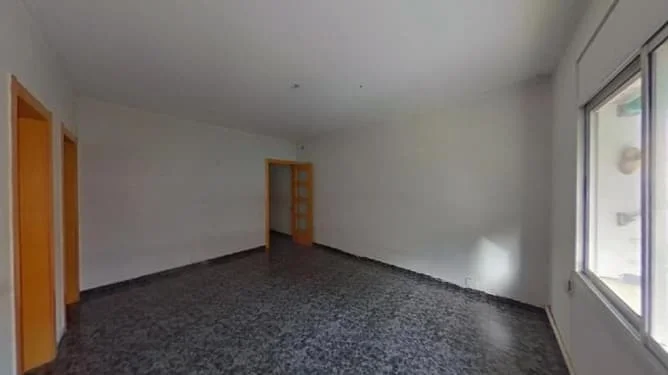 Piso alquilado en Mollet con tres habitaciones