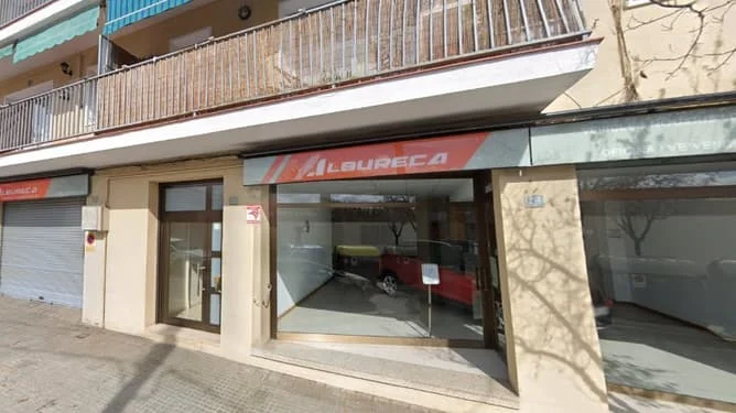 Piso alquilado de cuatro habitaciones en Olesa
