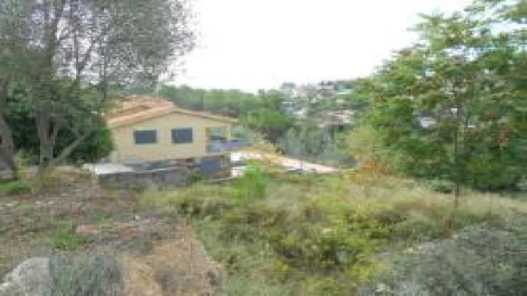 Urban plot in Rubí, 527 m²