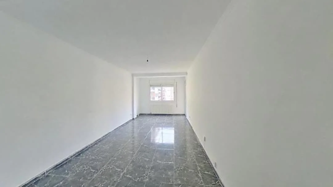 Protected flat with three bedrooms