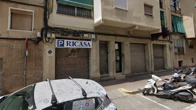 Piso alquilado en Santa Coloma, 2 habitaciones