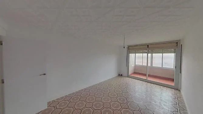 Piso VPO alquilado de tres dormitorios en Terrassa
