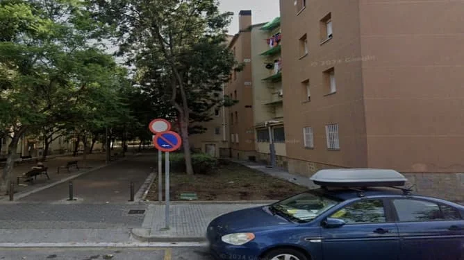 Tenanted Terrassa flat, four-bedroom investment