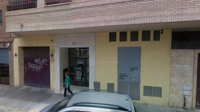 Piso en subasta de tres dormitorios en València