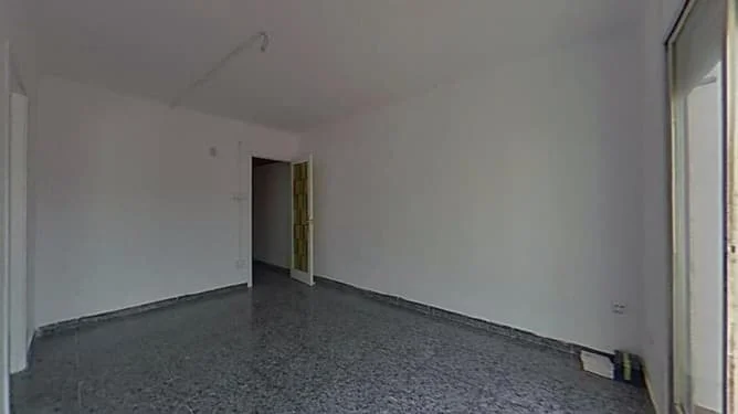 Piso céntrico en Badalona con dos habitaciones
