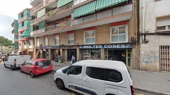 Auction flat in Badalona, four bedrooms