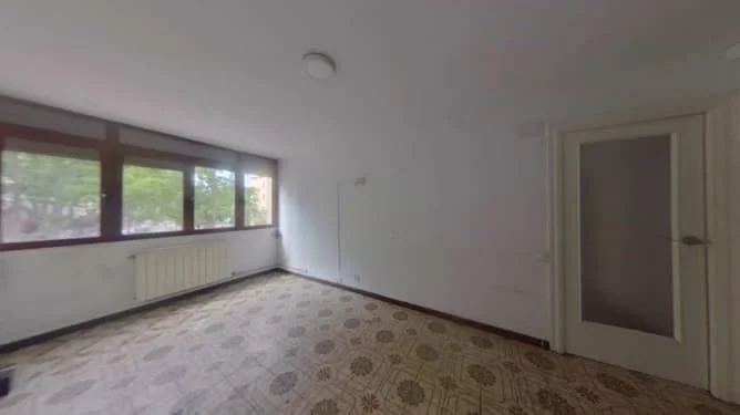 Occupied Badalona flat, 64 m², 3 bedrooms